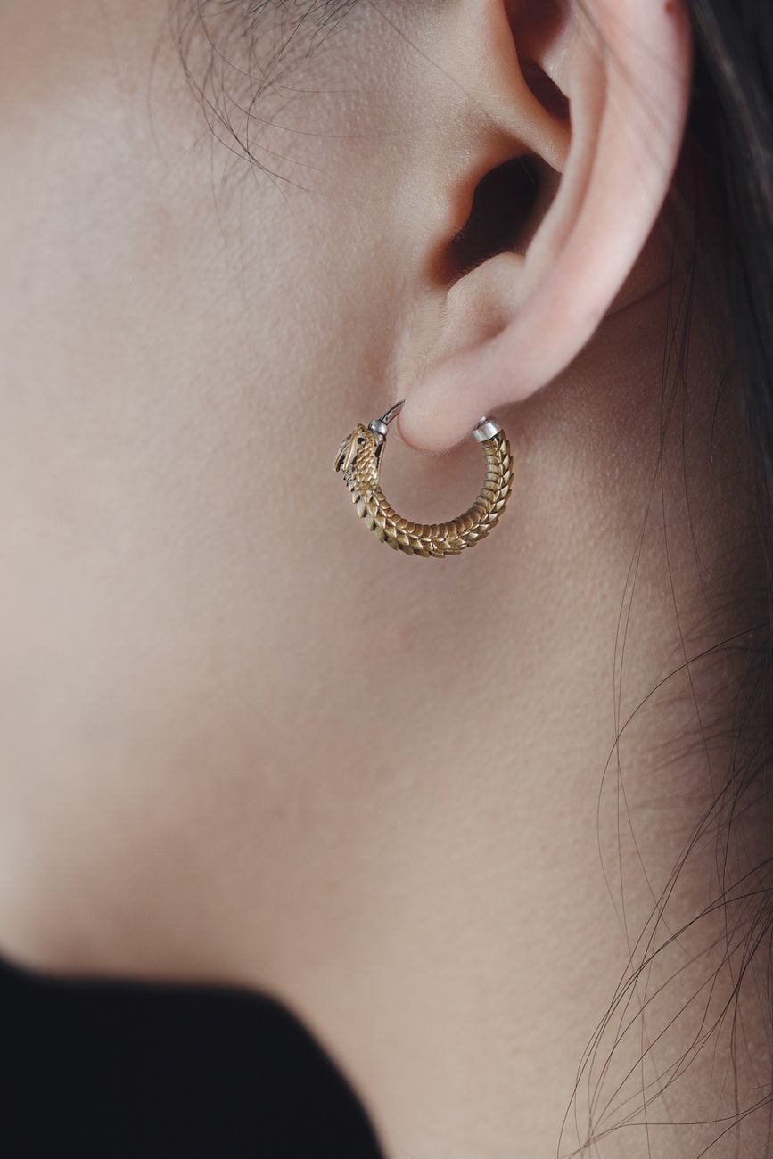 Dot Studs